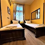 L\'Opera Guest House